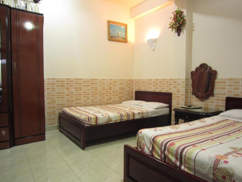 Timi Hotel Хошимин Экстерьер фото